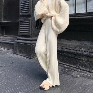 Womens Ivory Ribbed Jogger Pants